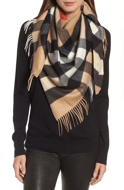 écharpe style burberry femme|burberry scarf nordstrom.